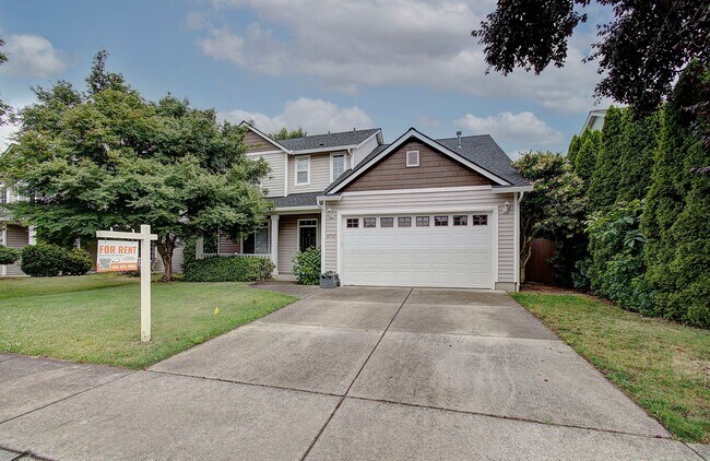 Building Photo - Large 2 Story 4bd 2.5ba Home in Vancouver