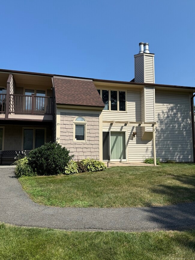 Building Photo - 25 Little Oak Ln