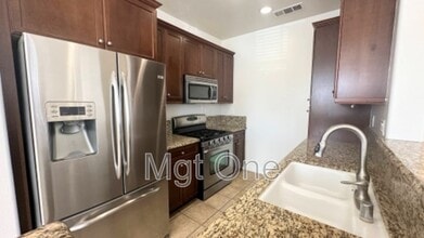 Building Photo - 6266 Isidora Ln