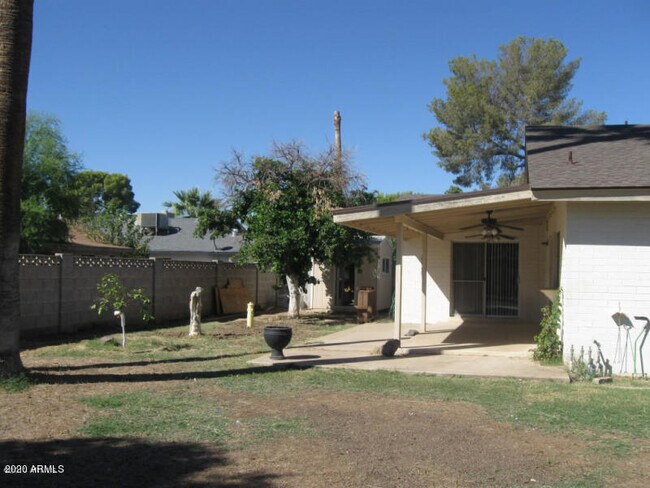 Building Photo - 4601 W Northview Ave