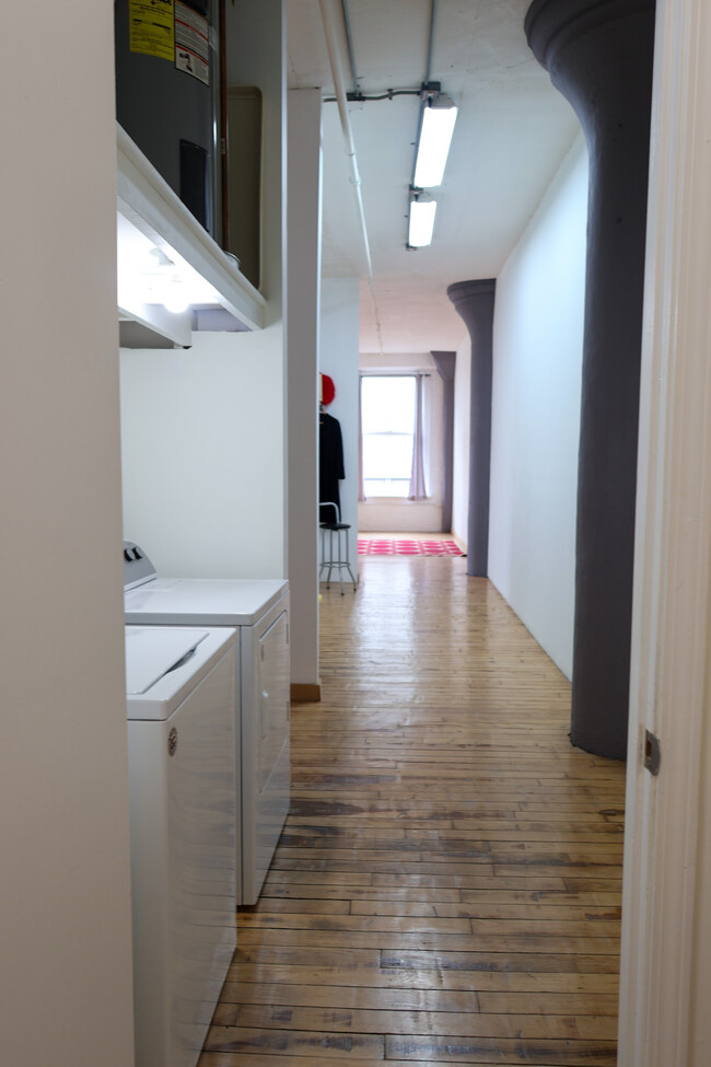 View from the Bathroom thru the closet to the Bedroom... - 1709 Washington Ave