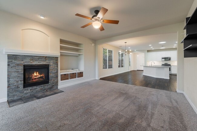 Building Photo - 2805 Tree Swallow Cir