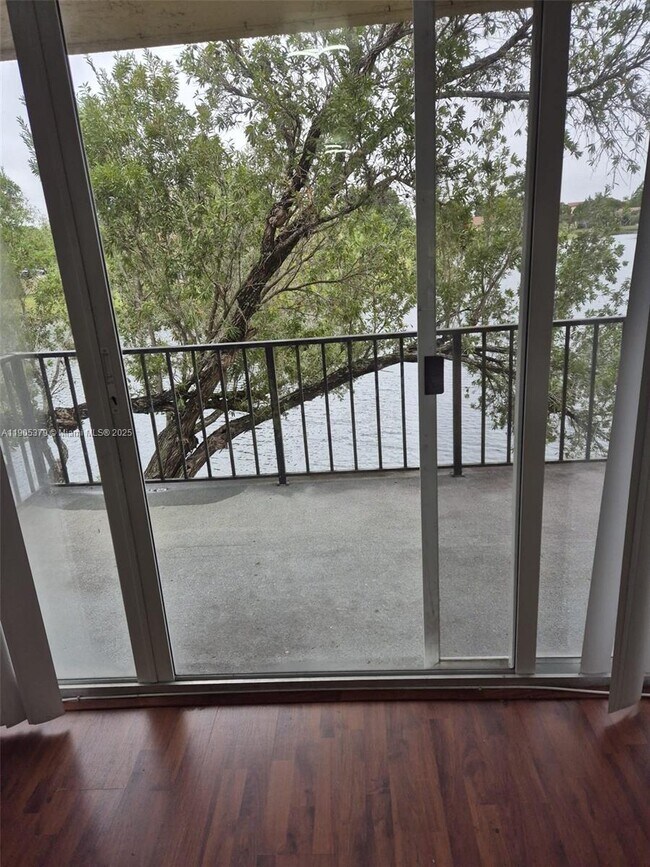 Building Photo - 3711 NW 95th Terrace