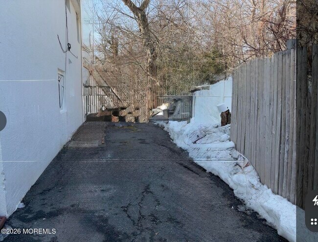 Building Photo - 319 Neptune Blvd