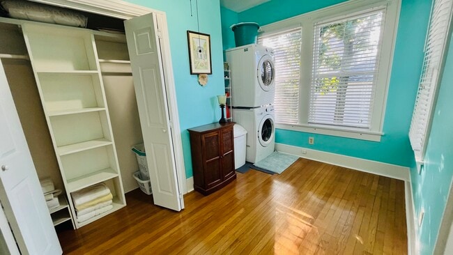 Building Photo - 4623 Avenue N 1/2 Rear