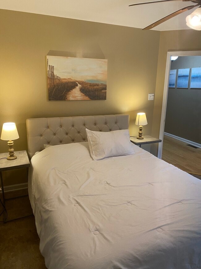 Building Photo - 115 Muhlenberg Ave