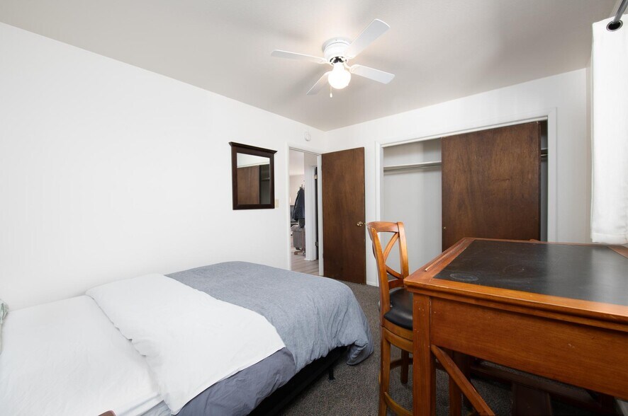 Building Photo - 104 N 25th St