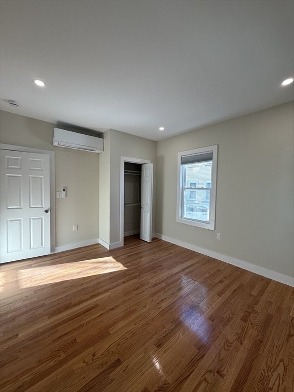 Building Photo - 40 Centre St