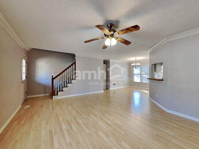 Building Photo - 420 Etowah Valley Way