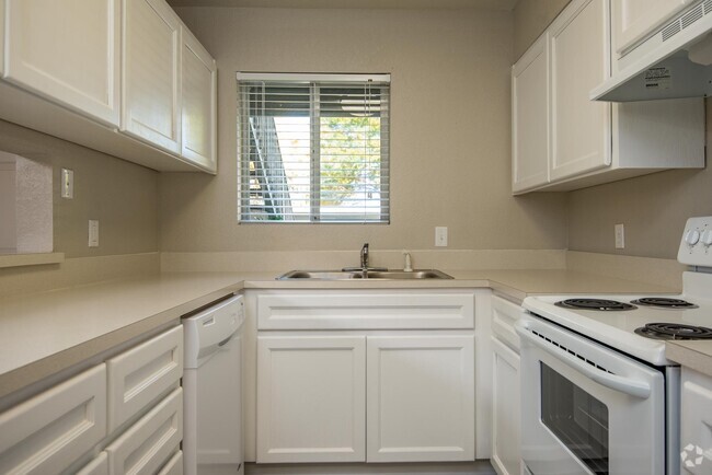 Three Bedroom | Kitchen