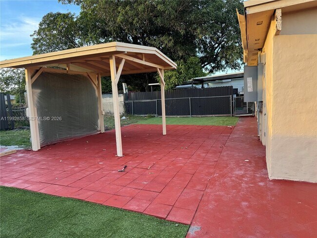 Building Photo - 19220 NW 51st Ave