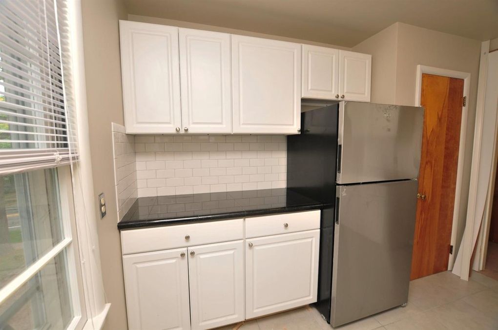 Building Photo - 312 S 7th St