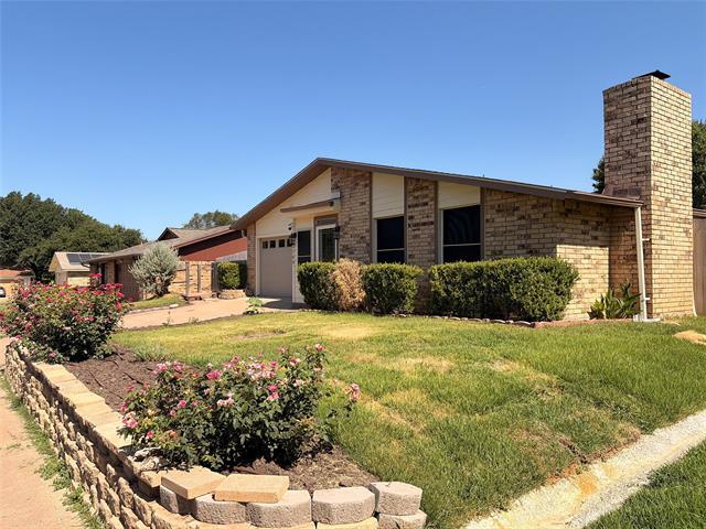 Building Photo - 3709 Pinewood St