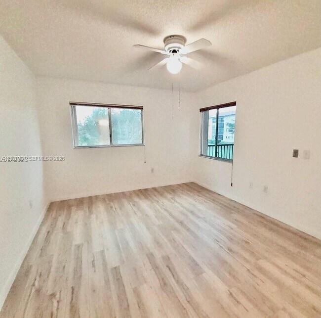Building Photo - 1650 SW 124th Terrace