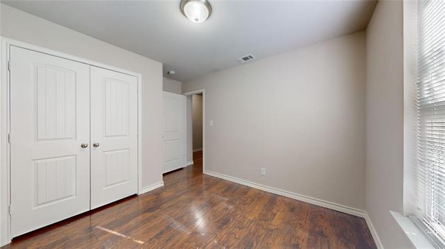 Building Photo - 2104 Daniel St