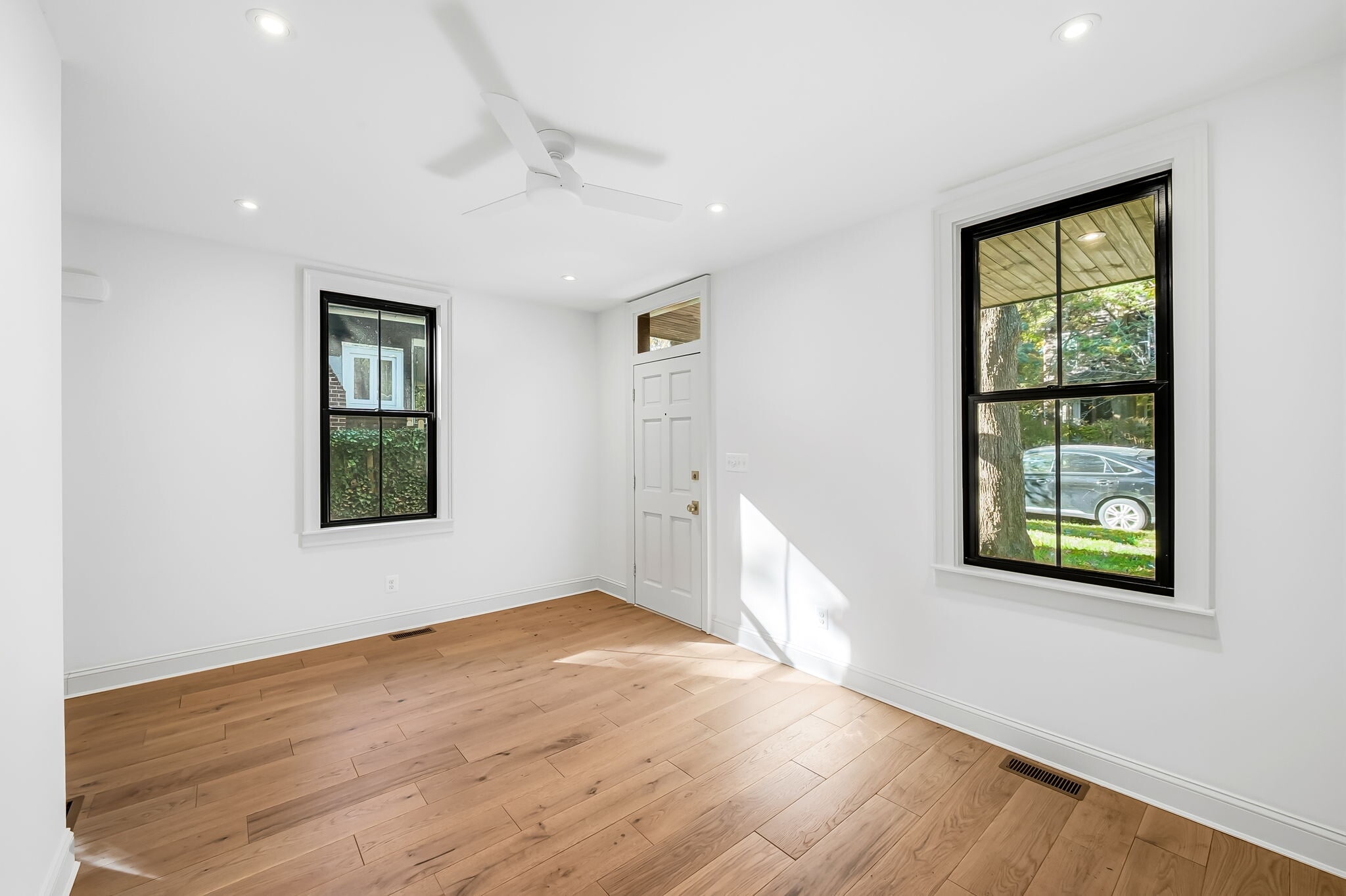 Welcome home - street view from your living room - 4629 Keswick Rd