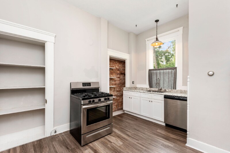 Building Photo - 5508 Arnsby Pl