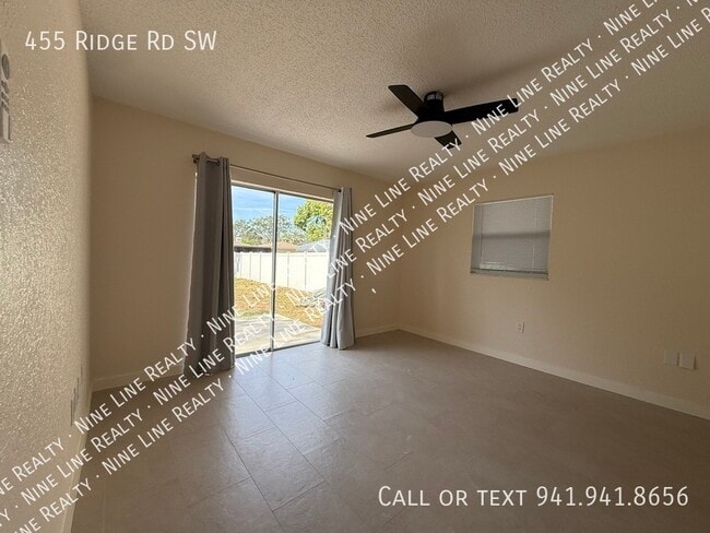 Building Photo - 455 Ridge Rd SW