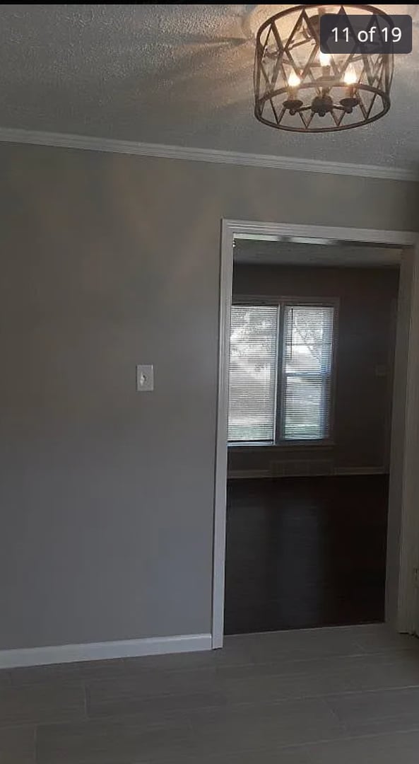 Building Photo - Prestine 2 Bed 1 Bath