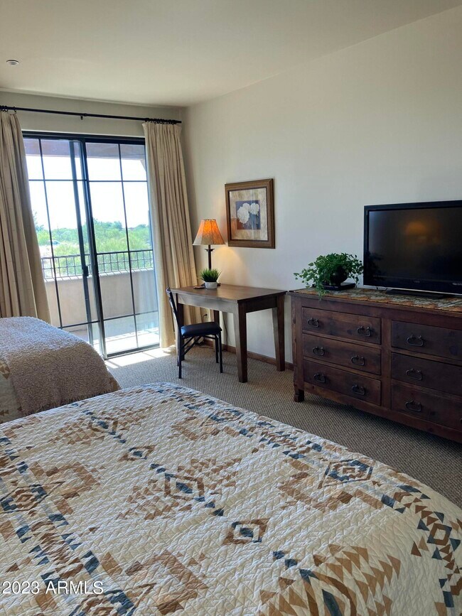 Building Photo - 36601 Mule Train Rd