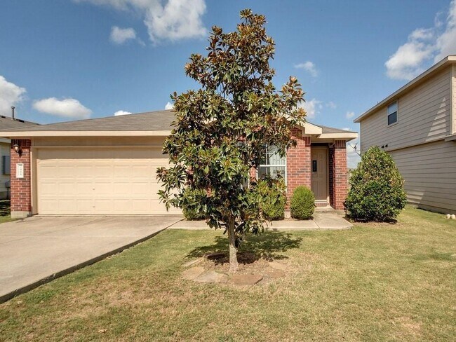 Building Photo - 2488 Green Meadows Ln