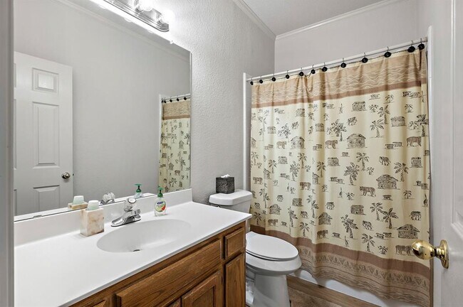 Building Photo - 10900 Peale Ct