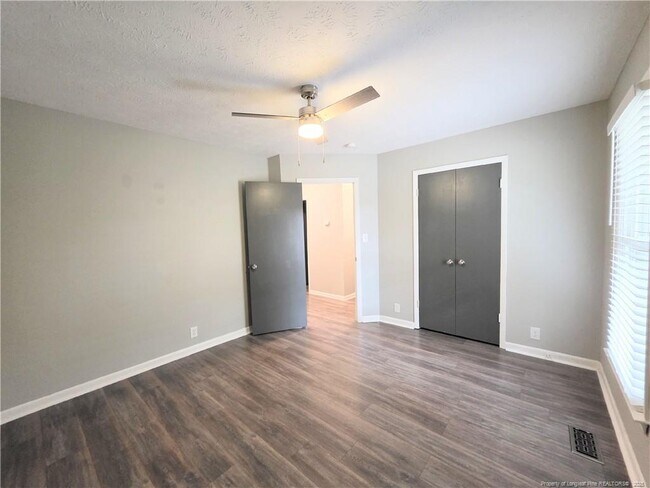 Building Photo - 7021 Cordoba Ct