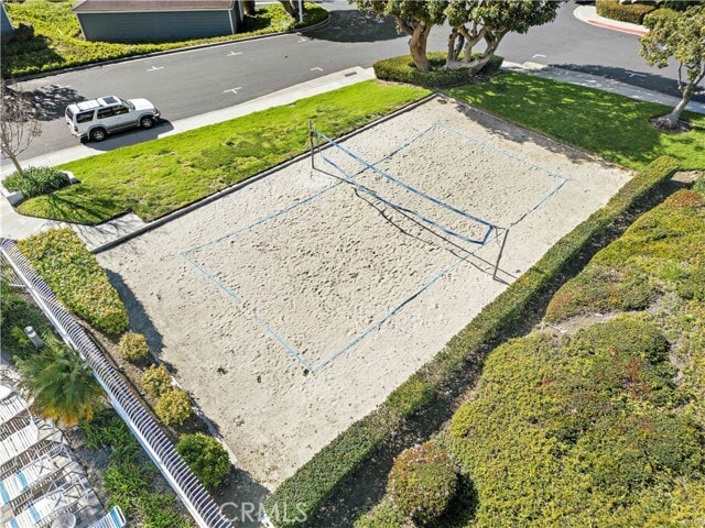 Building Photo - 2025 Via Mantaraya