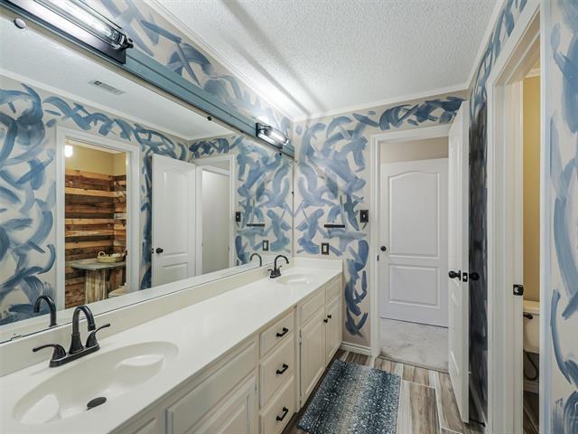 Building Photo - 1110 Hills Creek Dr