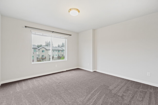 Building Photo - 12909 20th Dr W