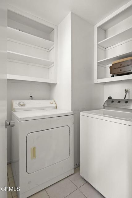 Building Photo - 1022 Dunes St