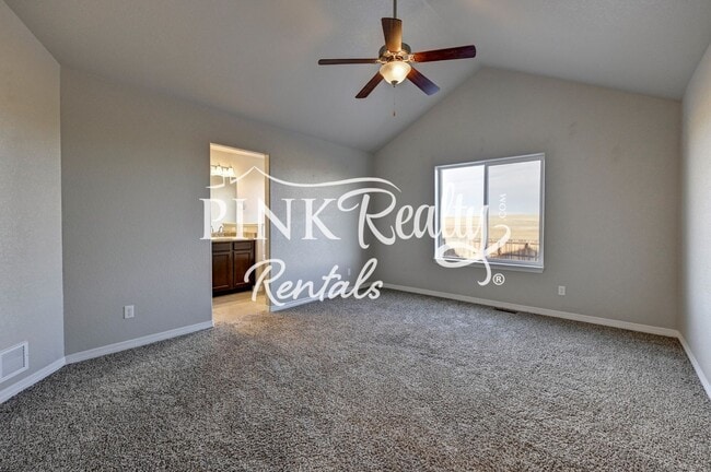 Building Photo - 10716 Ridgepole Dr