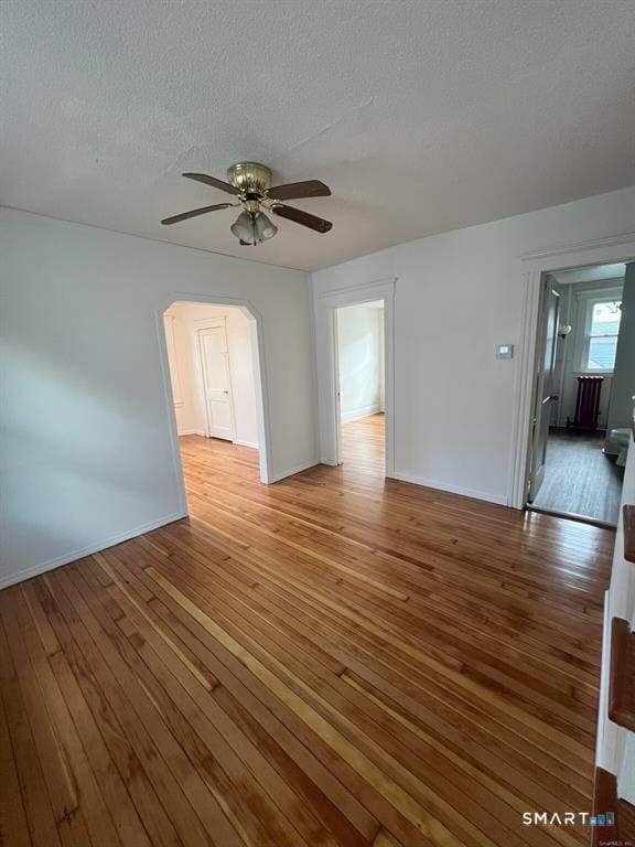 Building Photo - 158 Beechwood Ave