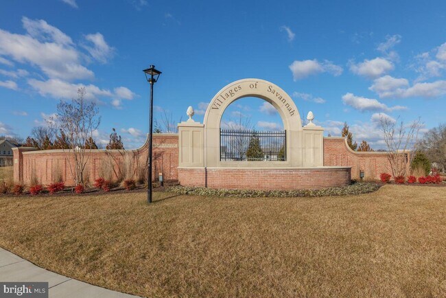 Building Photo - 6308 Savannah Dr