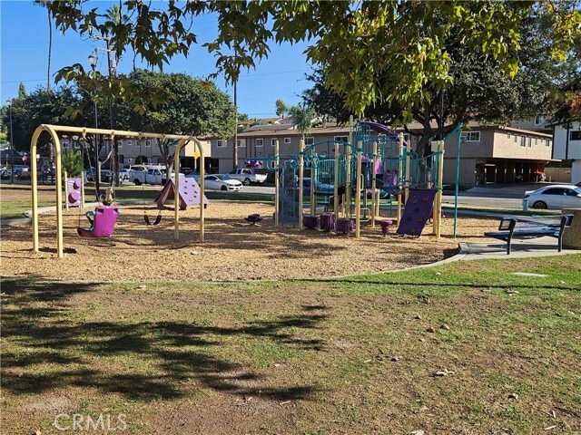 Building Photo - 1381 Burwood St