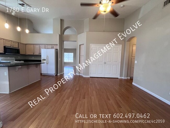 Building Photo - 1780 E Gary Dr