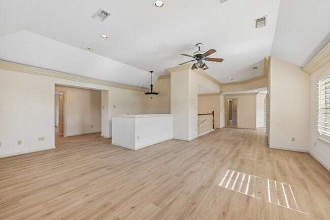 Building Photo - 1611 Copperas Cove