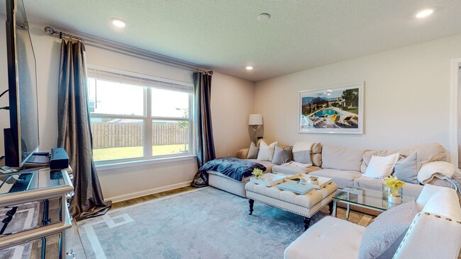 Building Photo - Coming Soon! 4 bed 2 bath home located in ...