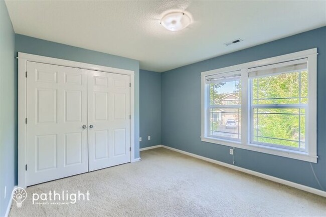 Building Photo - 5320 Southeast Frances Court, Hillsboro, O...