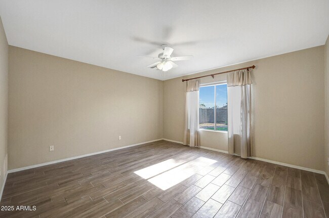 Building Photo - 16804 N 113th Dr