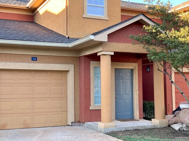 Building Photo - 2900 S Lakeline Blvd