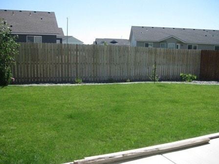 Building Photo - Beautiful West Richland Home with RV Parking!