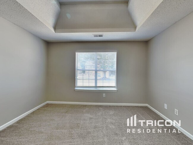 Building Photo - 3480 Cameo Ct