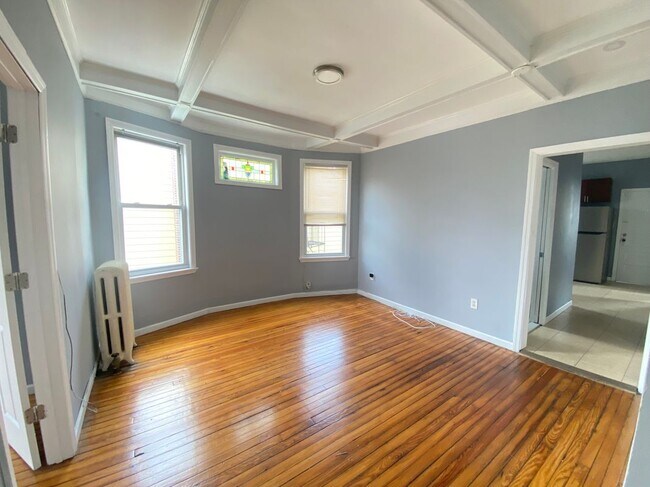 Building Photo - 66 Tiffany Pl