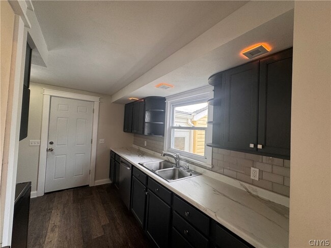 Building Photo - 108 Kristin Rd