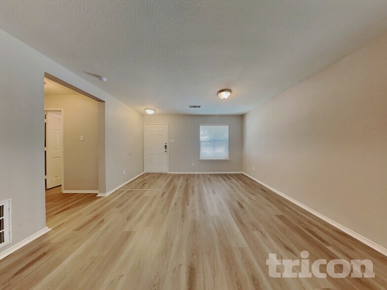 Building Photo - 14109 Black Gold Trail
