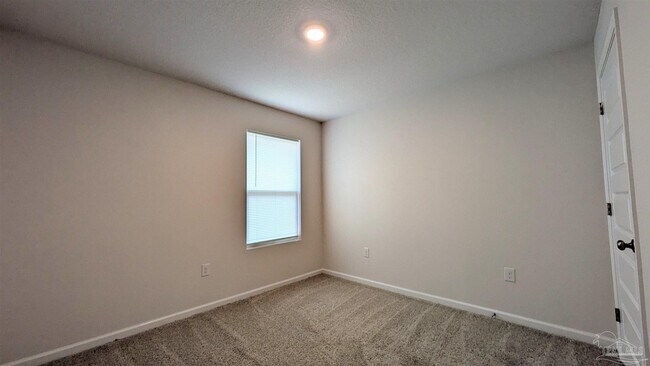 Building Photo - 10624 Queens Gate Cir