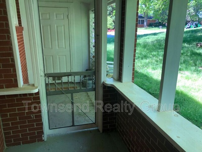 Building Photo - 1401 Byerly Ct