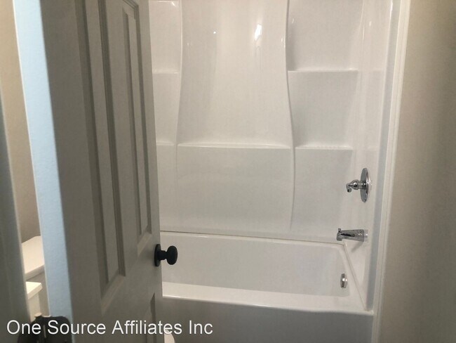 Building Photo - 2 br, 1 bath House - 4178 Elizabeth Park C...