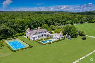 Building Photo - 150 Water Mill Towd Rd